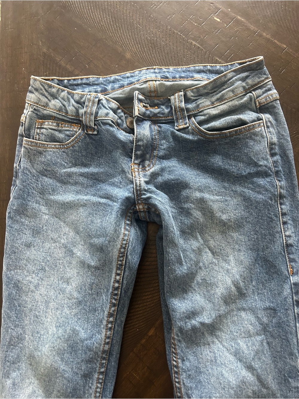 Classic Light Blue Women’s Jeans - Comfortable Everyday Fit